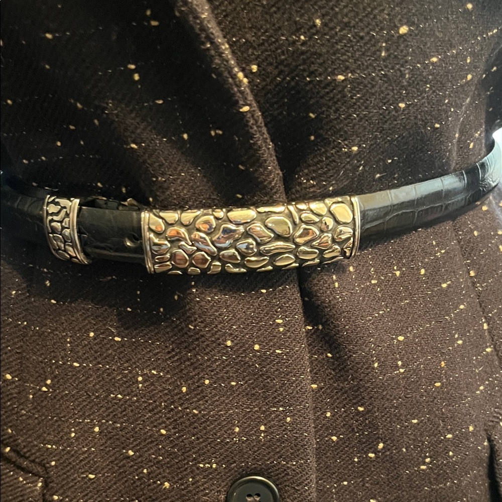 Black Croc-Texture Leather Belt with Gold-Tone Decorative Buckle